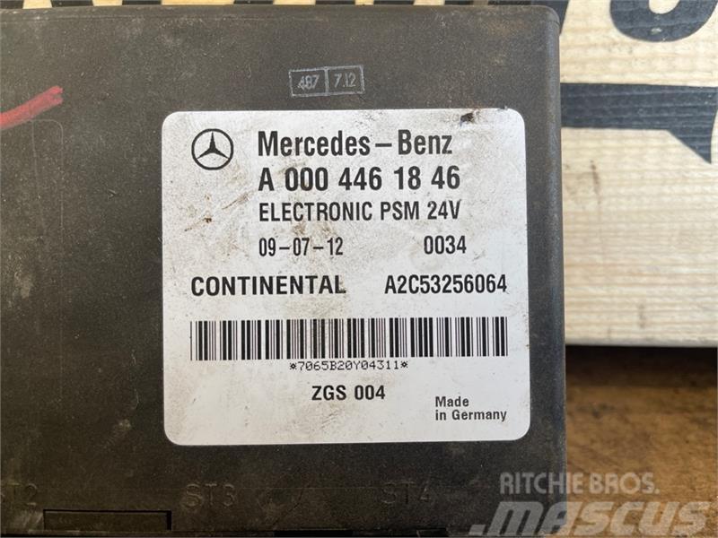 Mercedes-Benz MERCEDES ECU ZGS A0004461846 Electronics