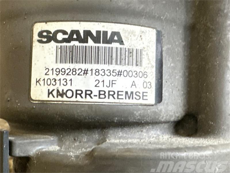 Scania  TRAILER CONTROL MODULE 2199282 Radiators