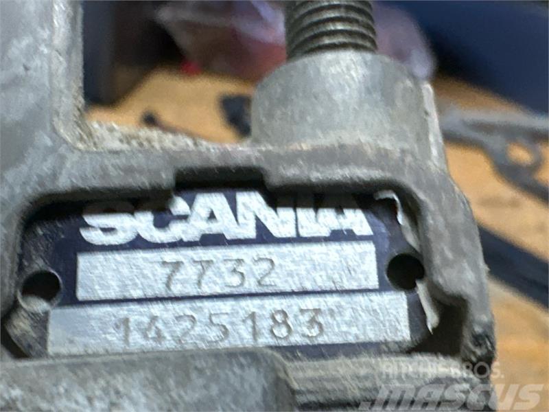 Scania  VALVE 1425183 Radiators