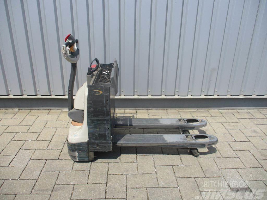Crown WP3010 Low lifter