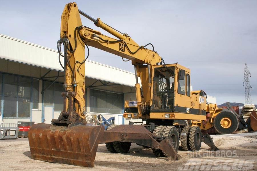 CAT 214B Wheeled excavators