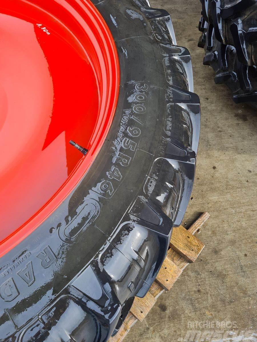 Kleber Super3 300/95R46 & 270/95R32 Tyres, wheels and rims