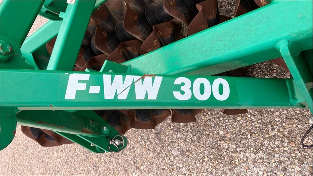 Regent F-WW 300 Farming rollers