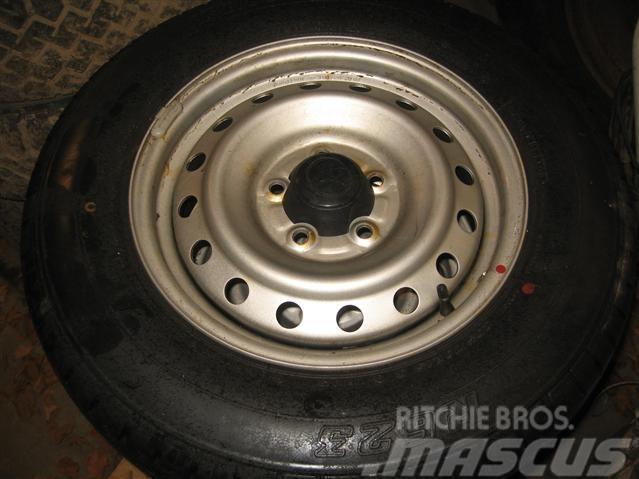 Continental Bridgestone 205/70R15 R623 Tyres, wheels and rims