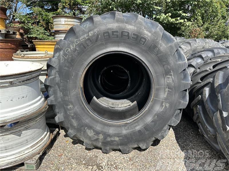 Michelin 710/85R38 Tyres, wheels and rims