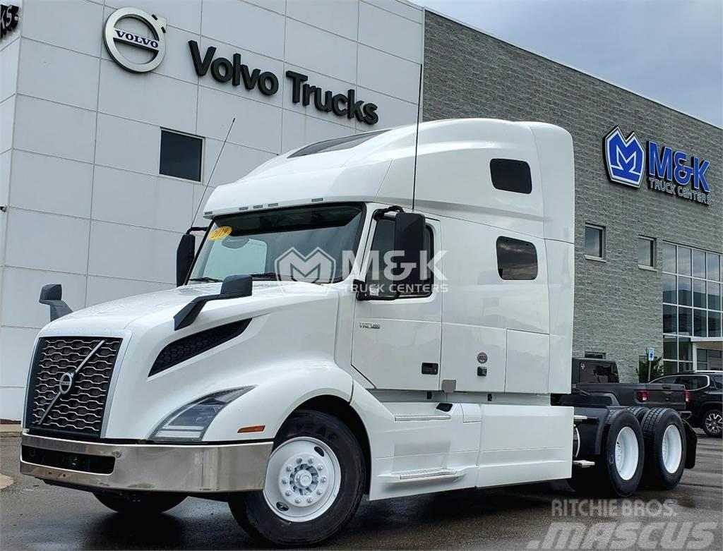Volvo VNL64T760 Truck Tractor Units