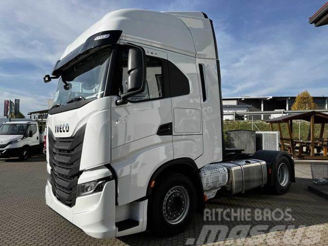 Iveco S-Way 530 (AS440S53T/P) Intarder ACC Navi Truck Tractor Units