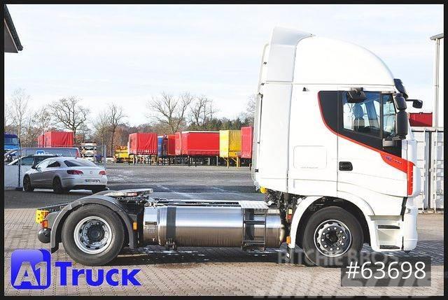Iveco Stralis 400 NP, Gas LNG, Retarder Truck Tractor Units