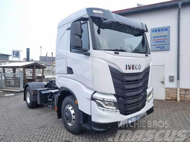 Iveco X-Way AS440X49T/P 4x2 ON+ HI-TRACTION 3 Stück Truck Tractor Units