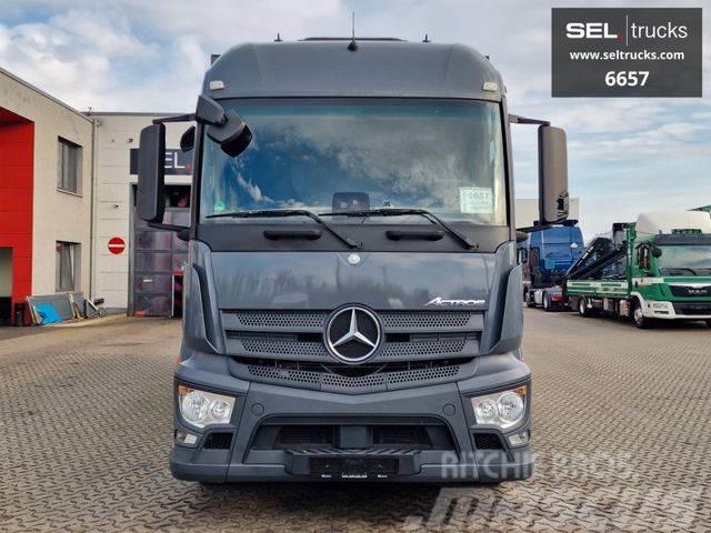 Mercedes-Benz Actros Getränke / Lenkachse Beverage delivery trucks