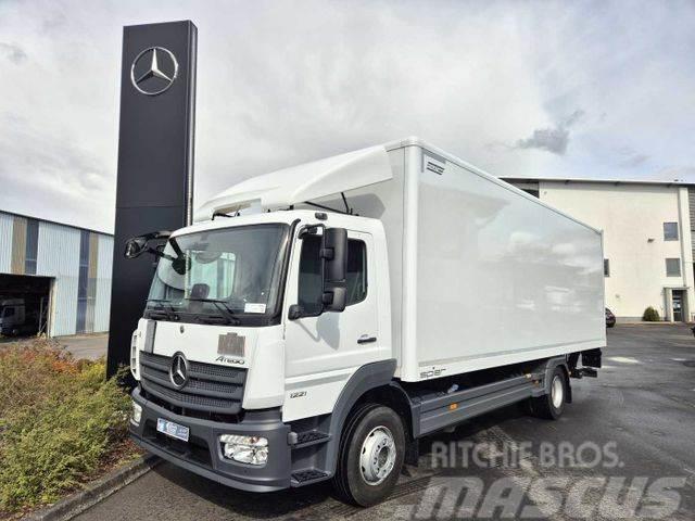 Mercedes-Benz Atego 1221 L 4x2 Koffer+LBW 1500kg Klima Spoiler Van Body Trucks
