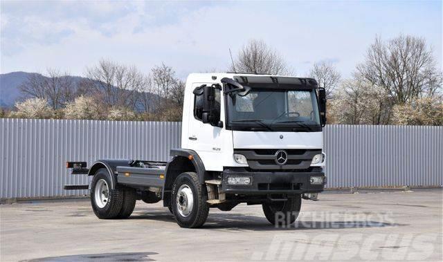 Mercedes-Benz ATEGO 1629 * Fahrgestell 4,30m / 4x4 Flatbed/Dropside trucks