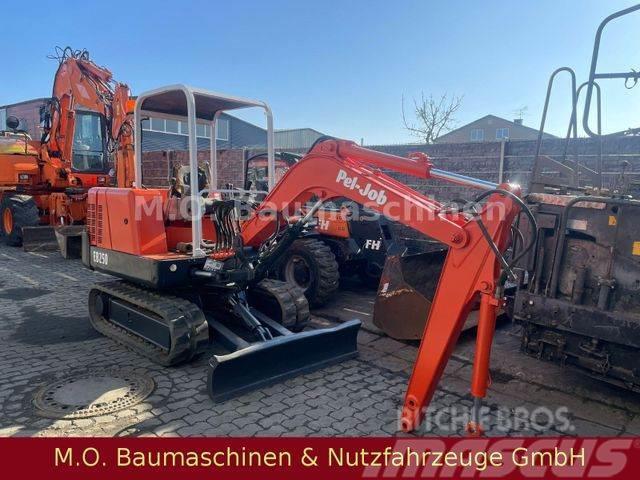 Pel-Job 250 / 2,5 t / Mini excavators < 7t