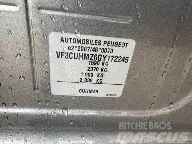 Peugeot 2008 1.2 Benzin vin 245 Ldv/dropside