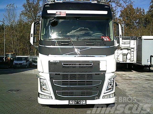 Volvo FH 4 13 500 GLOBETROTTER IPARCOOL Dualcluth Truck Tractor Units