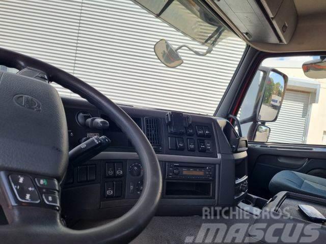 Volvo FM 330 6x2 Pritsche Kran Flatbed/Dropside trucks