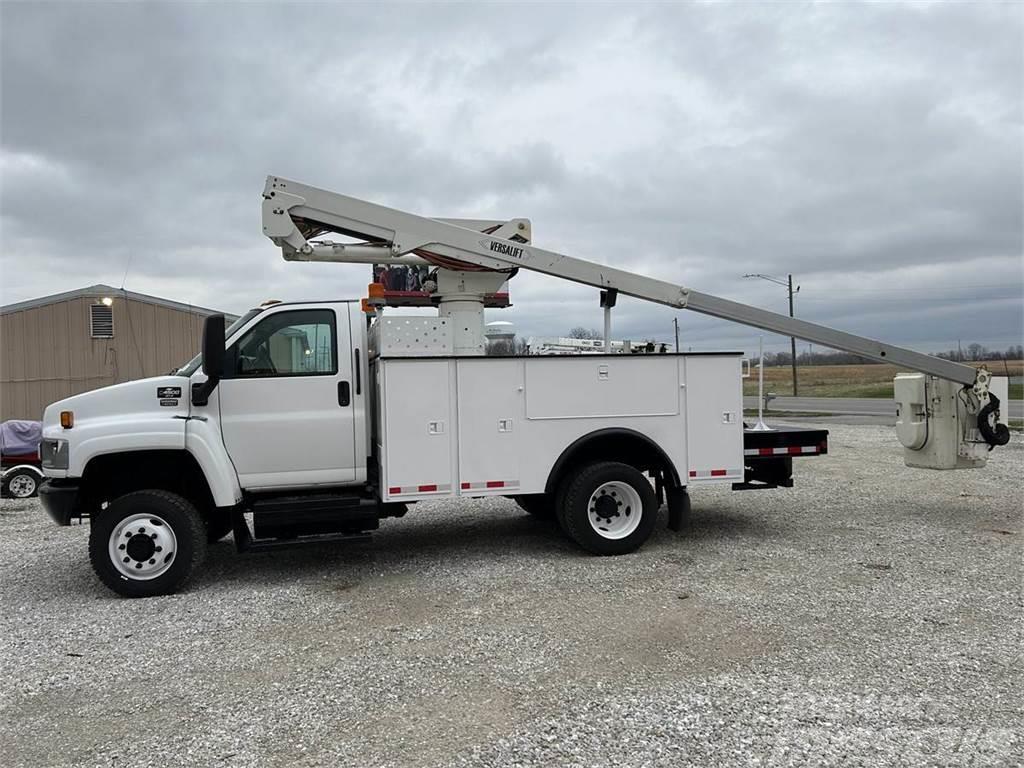Chevrolet C4500 Service body Truck mounted aerial platforms