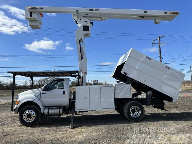 Ford F-750 Truck mounted aerial platforms