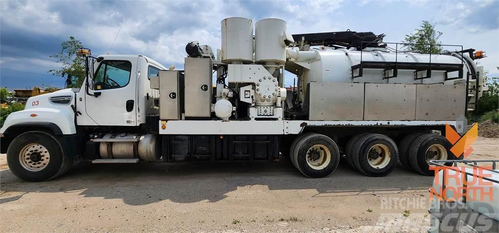 Freightliner 114SD Sewage disposal Trucks