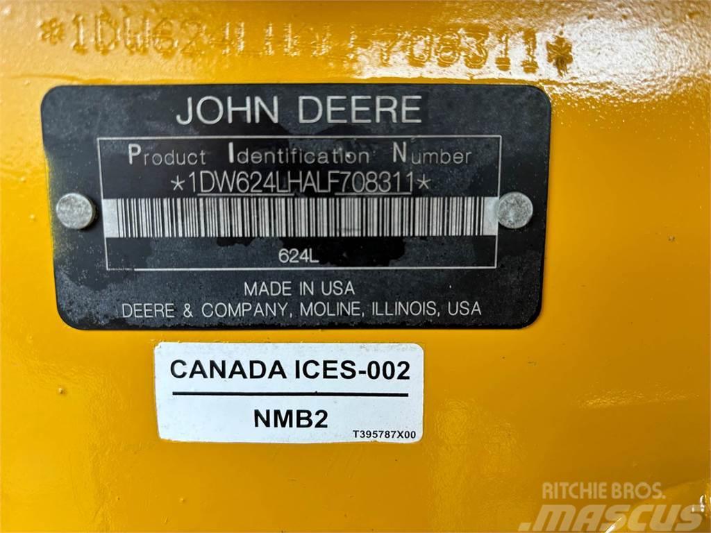 John Deere 624L Wheel loaders