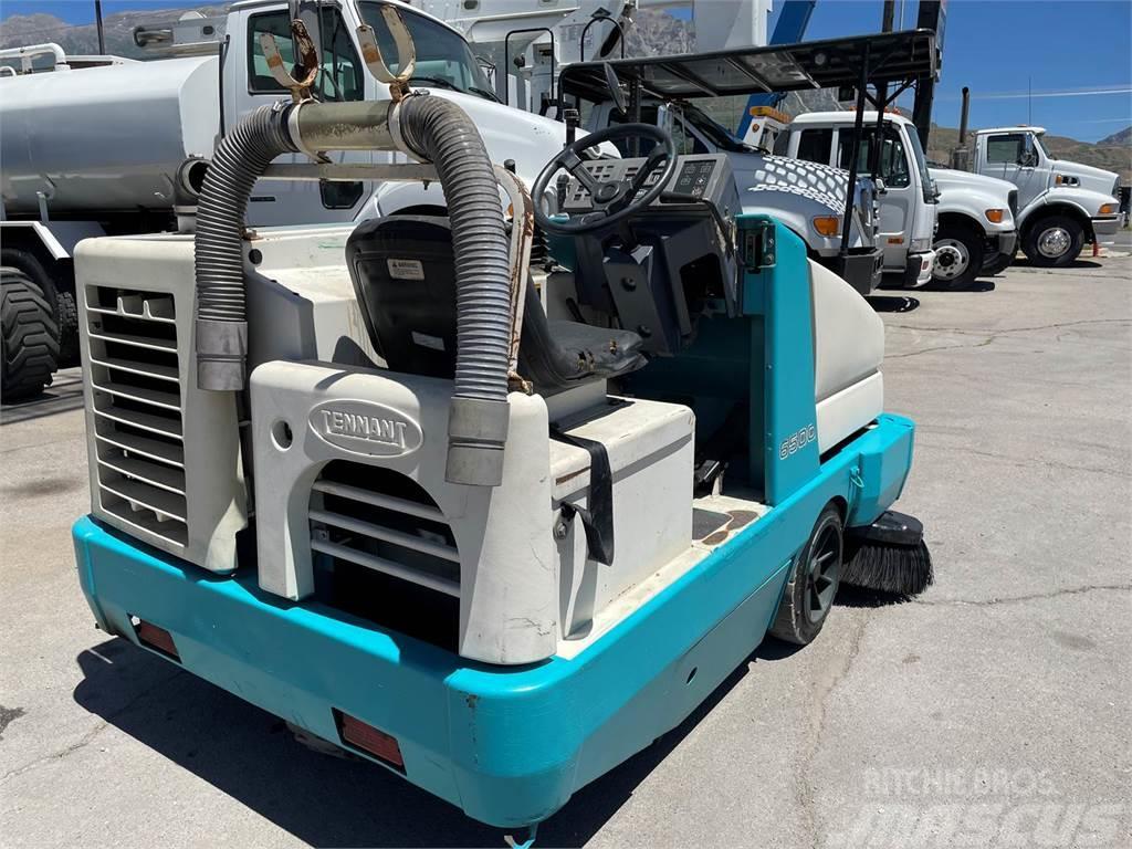 Tennant 6500 Sweepers