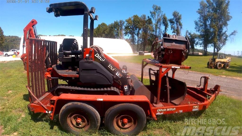Ditch Witch XT850 TLB's