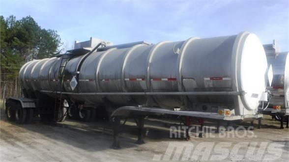 Fruehauf 7700 GAL ALUMINUM NON-CODE Tanker semi-trailers