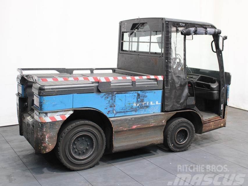 Still R 07-25 0127 Towing truck