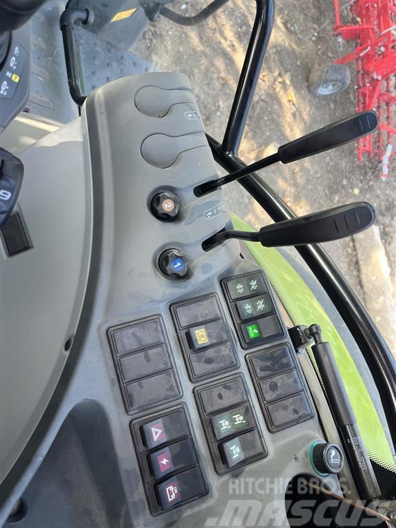 CLAAS ARION 530 CIS Incl Frontlæsser FL 120 Frontlæsser Tractors