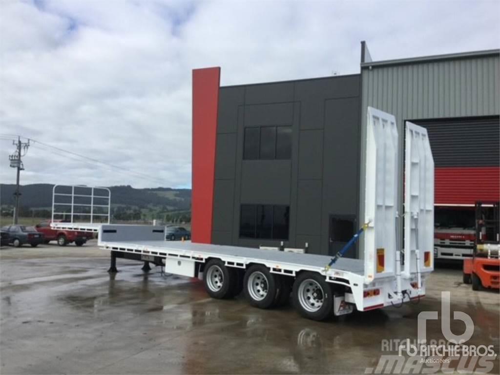  AUSTRALIAN TRAILER MANUFA 13.5 m Tri/A Low loader-semi-trailers