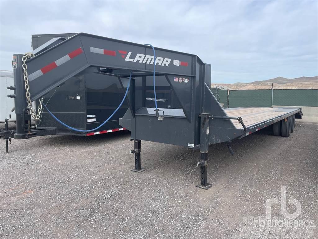 Lamar 33 ft T/A Gooseneck Low loaders