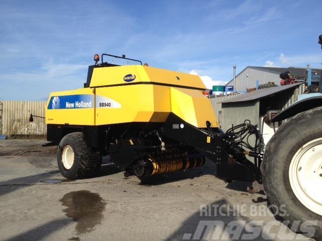 New Holland BB940A CropCutter Square balers