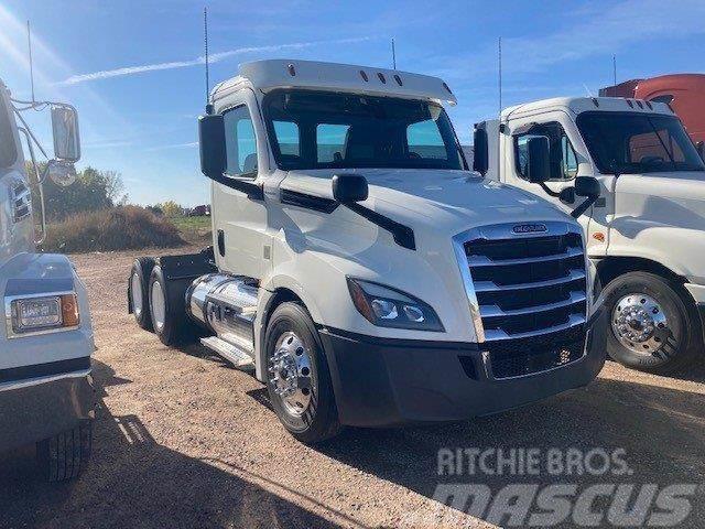 Freightliner New Cascadia Truck Tractor Units