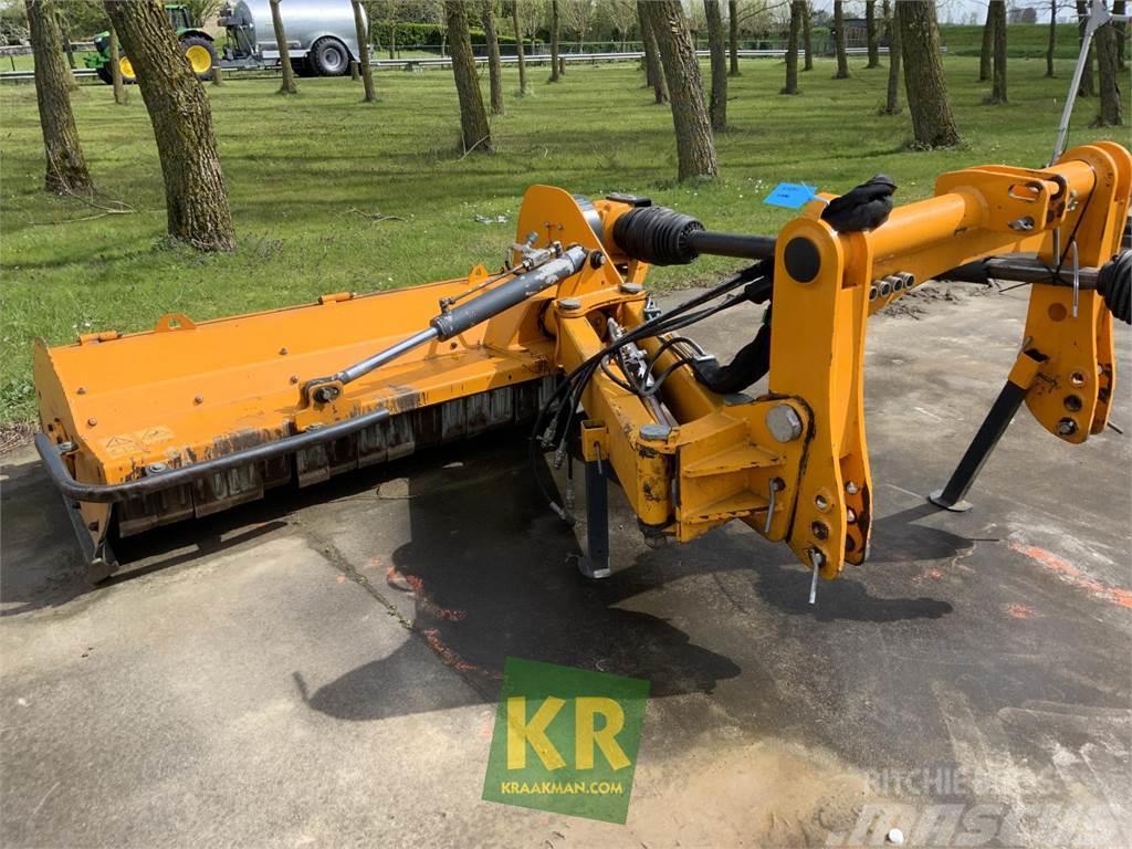  Maxer TKP180 Pasture mowers and toppers