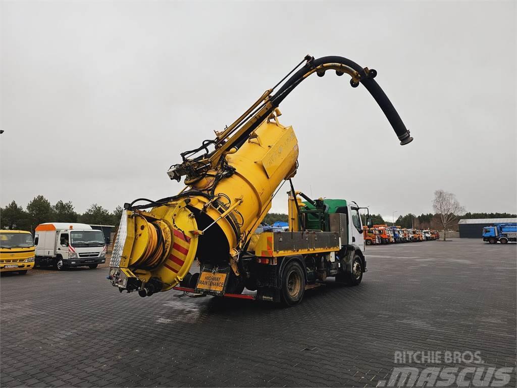 Volvo FULLER TANKERS 2008 WUKO for collecting liquid was Utility machines