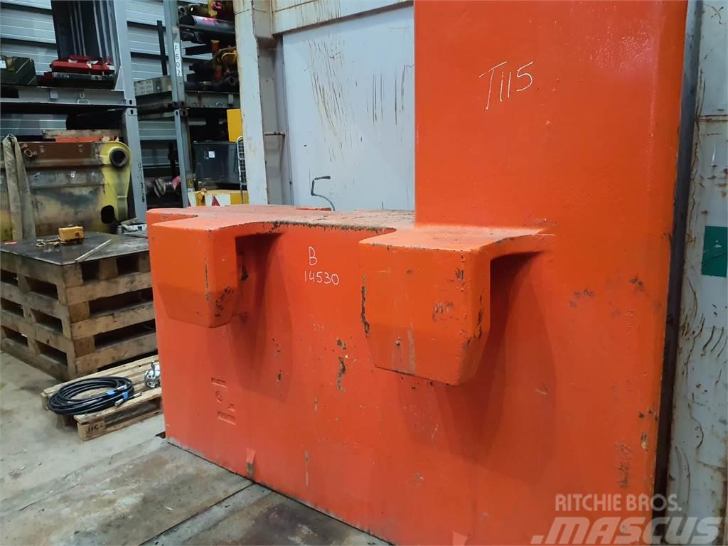 Grove GMK 6250/6300 counterweight 15 ton right side Crane spares & accessories