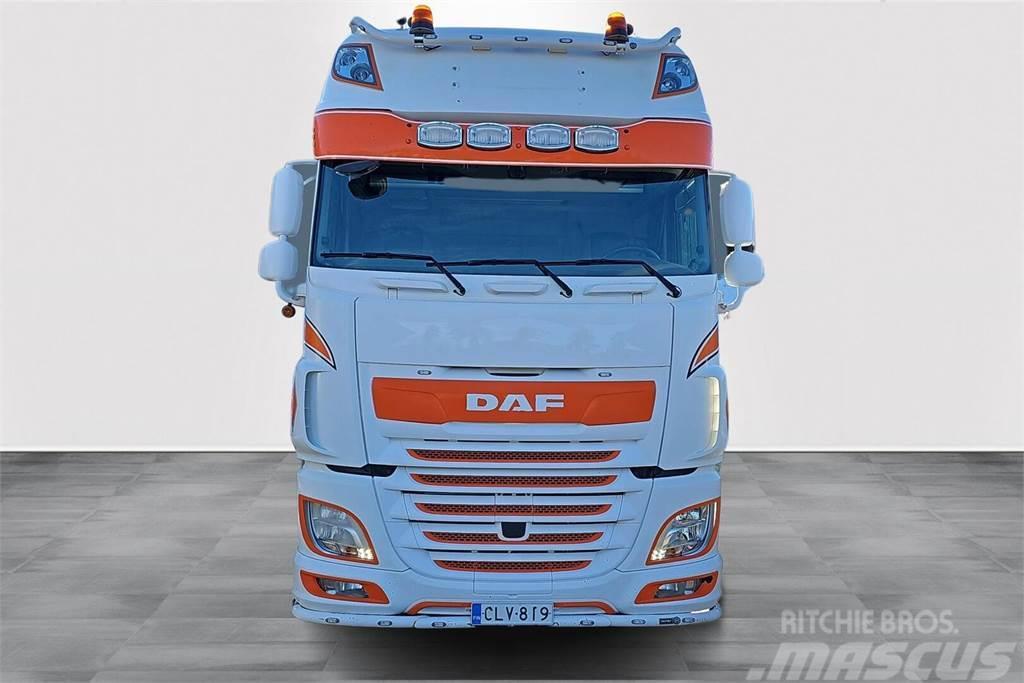 DAF XF 530 FTS Truck Tractor Units